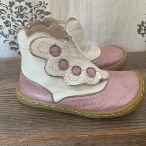 Livie and Luca booties